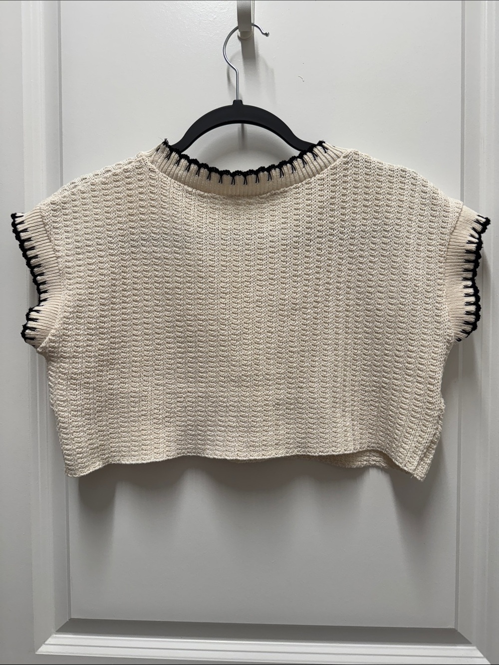 Zara Cream Cropped Knit Top with Black Trim S - Picture 6 of 6